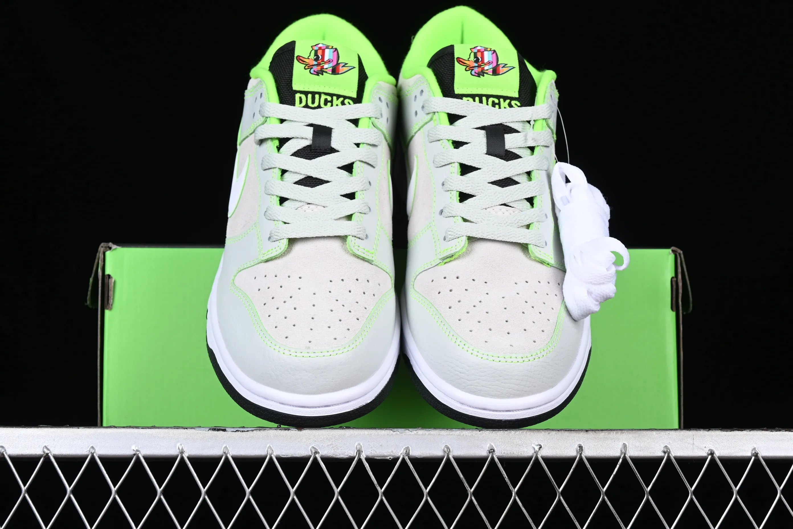 All categories Nk SB Dunk series Nk SB Dunk Low low-top sneakers Nk Dunk Low "University Of Oregon" Oregon Green Duck SB low-top casual sports skateboard shoes FQ7260-001